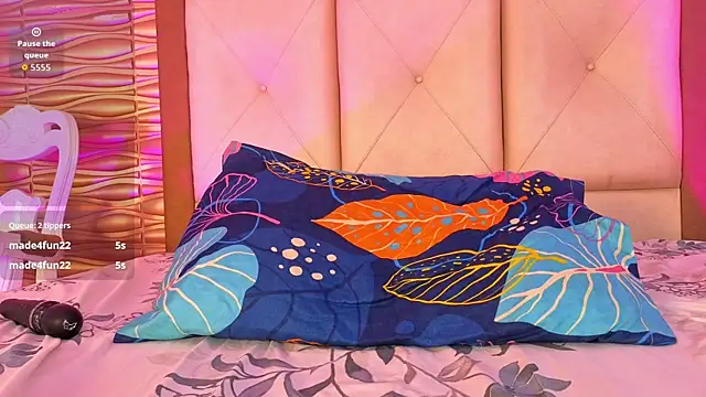 Chat XXX en directo de Miladiosa