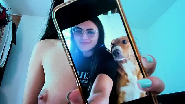 77Neferkitty77 Chat XXX in diretta
