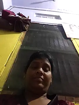 Priyasexcpl Live XXX-Chat