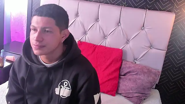 Tony_Zackk live XXX chat