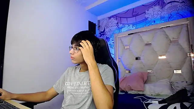 Chat XXX en directo de zxvn_n