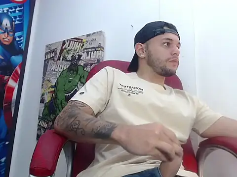 Brian_Adler's Live XXX Chat