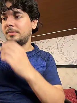Samir_bear élő XXX-chatje