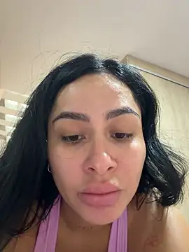 MoraFit_ Chat XXX in diretta