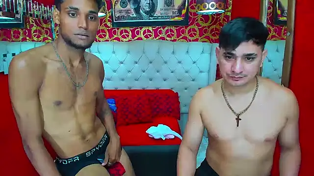 Chat XXX en directo de JHOVA23CM