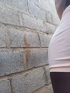 KLASSY77 Adlı Modelin Canlı XXX Sohbeti