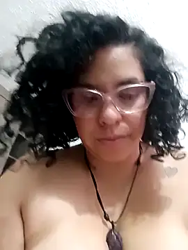 Chat +18 de Anne_purple ao vivo