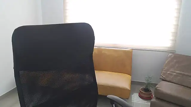 AnyaLuxx 라이브 XXX 채팅
