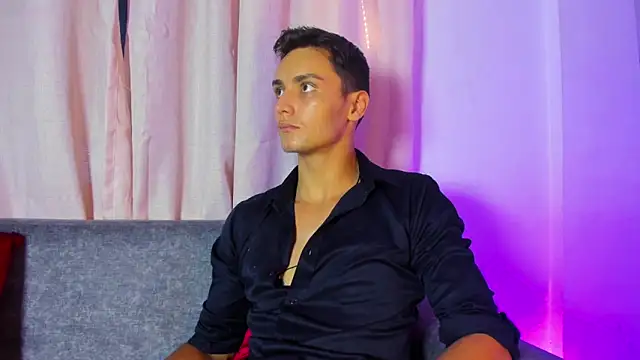 Živý XXX chat andrewevans46