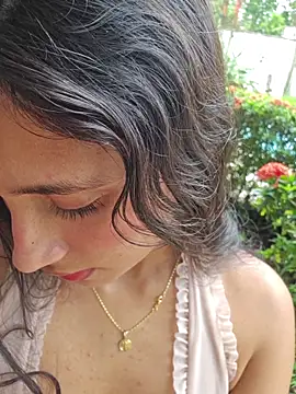 Chat +18 de Lorena_Mcfly ao vivo
