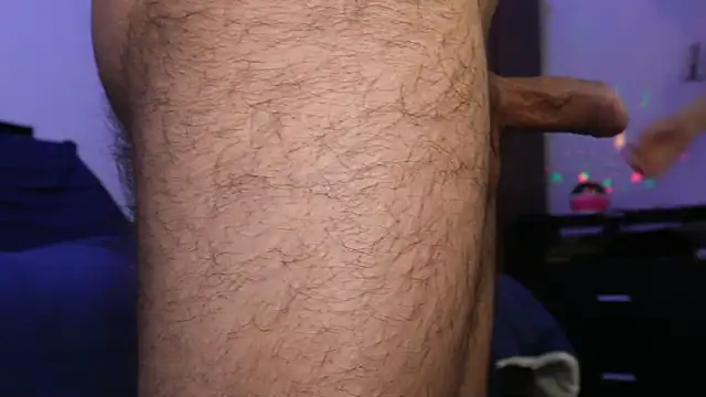 XXX chat uživo modela boomboomHooT