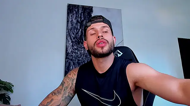 Czat XXX na żywo – Santos_ramirez1