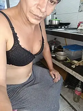 zamarasexy Adlı Modelin Canlı XXX Sohbeti