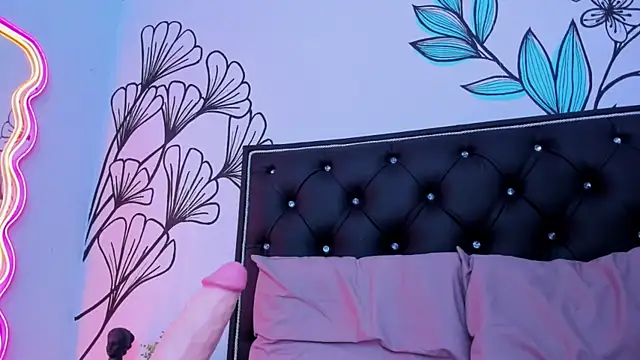 Sweet_Ariadna_ Chat XXX live