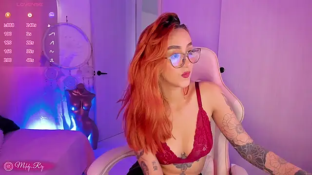 melodie_roy's Live XXX Chat