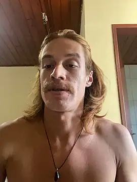ruivofloripasecrets' Live XXX Chat