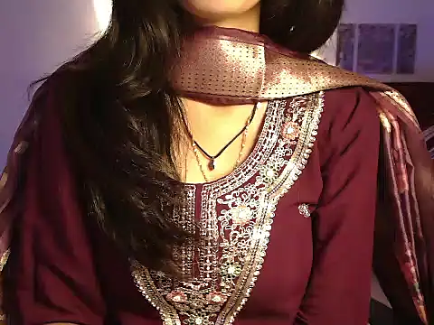 Chat XXX en directo de Moksha_