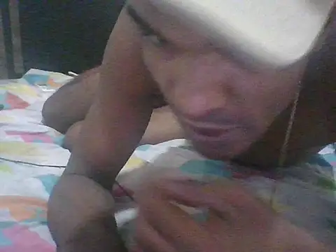 AlbertBigCock Chat XXX live