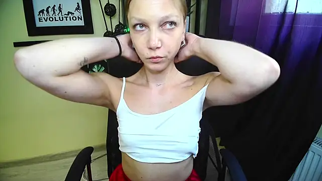 Chat XXX en directo de EmillyPlay