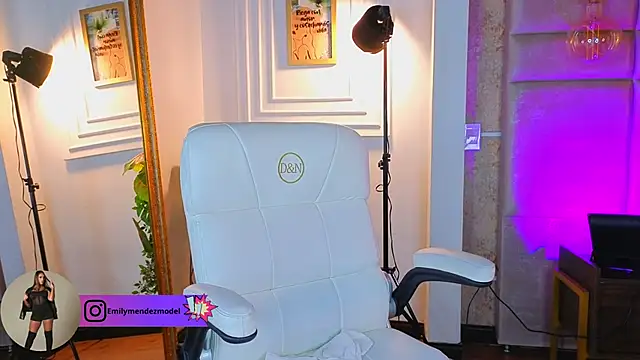 AlessiaLondon Chat XXX in diretta