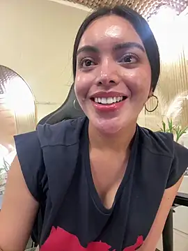 TS-SimplyTheBest's Live XXX Chat