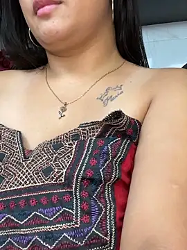 kalpanaaishaa's Live XXX Chat