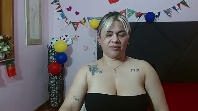 pamela_echeverria's Live XXX Chat
