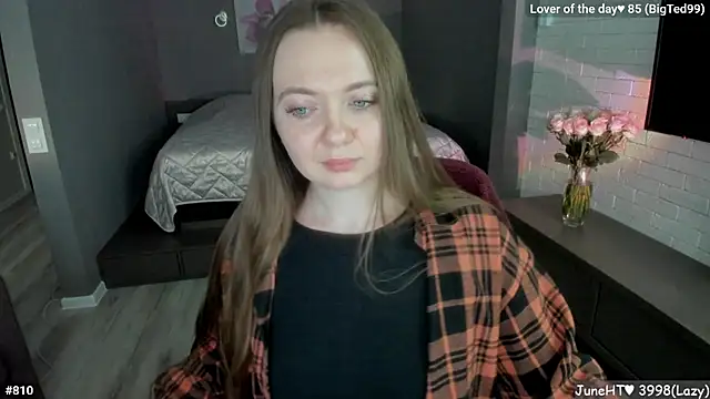 LizaGost Chat XXX in diretta