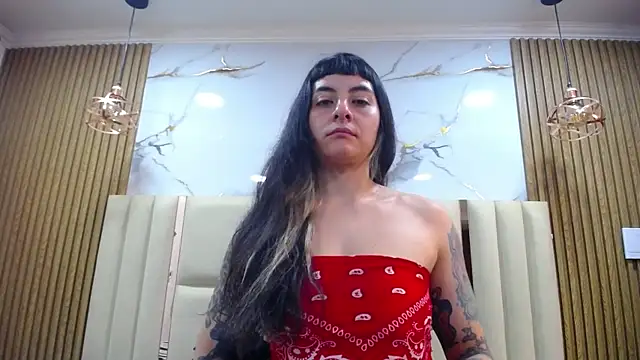Czat XXX na żywo – Naughty_Kittenm