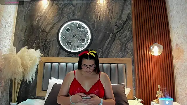 Chat +18 de BellaPeers_ ao vivo
