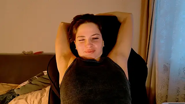 KiraVair's Live XXX Chat