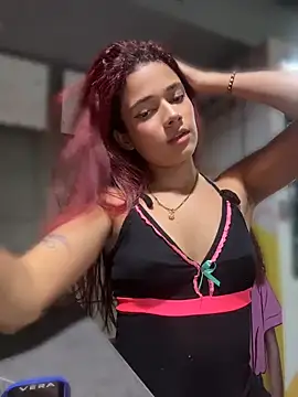 Chat +18 de amber_sparkle ao vivo