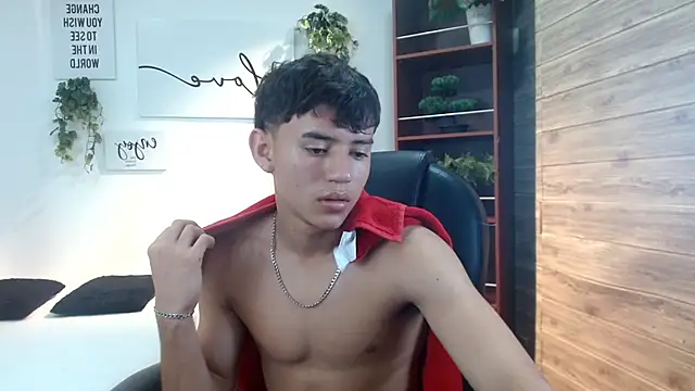 Онлайн чат XXX Ryan_grayx