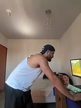 Czat XXX na żywo – guzzfit