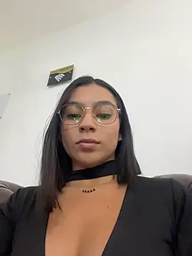 AlyssaRay 现场XXX聊天