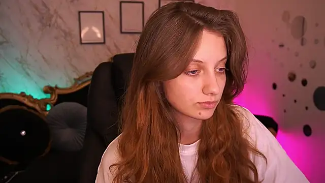 Chat XXX Live CuteeFoxy
