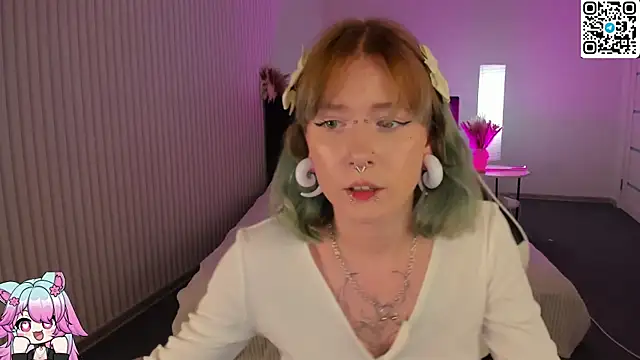 Elira_Vane Adlı Modelin Canlı XXX Sohbeti