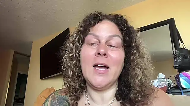 WorldsGreatestCockRater's Live XXX Chat