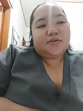 LianaCruzado's Live XXX Chat