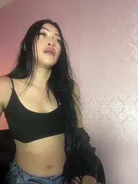DAKOTA_SAKURA Chat XXX in diretta