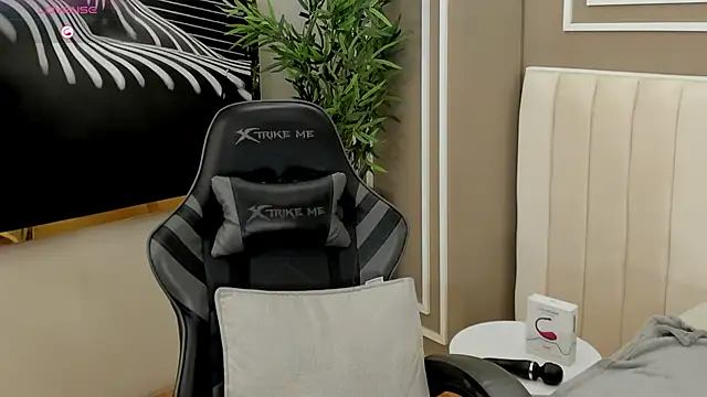 Živý XXX chat Skyyle_