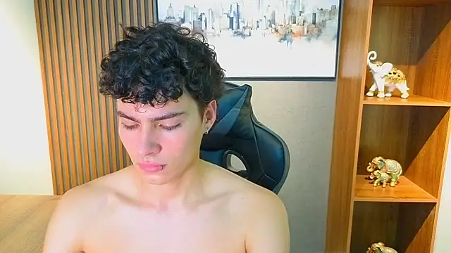 Esteban_Fire – Live XXX-chat