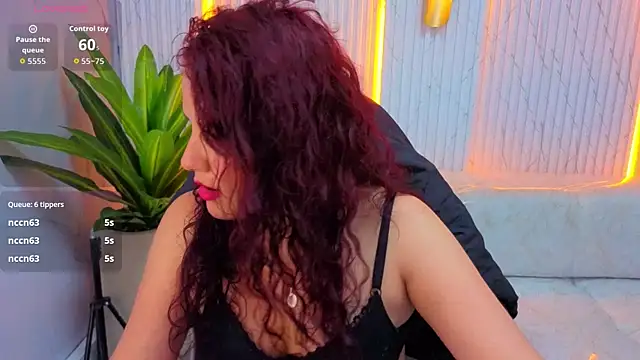 Natasha__tp Chat XXX in diretta
