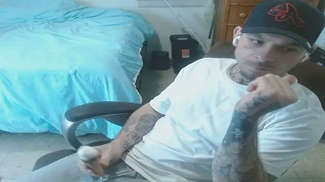 Czat XXX na żywo – DADDY_KANE8---