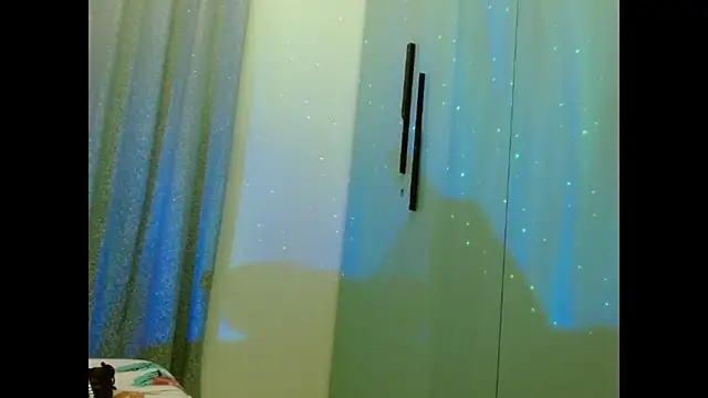 Živý XXX chat MisRiya21