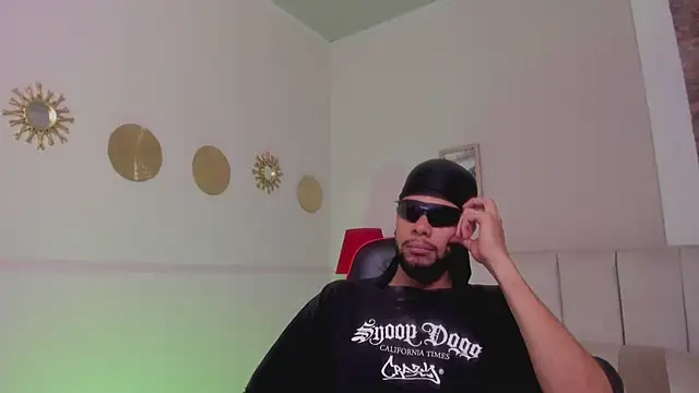 Živý XXX chat cero_khalifa