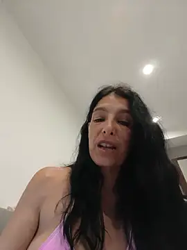 Chat +18 de Sposini69 ao vivo