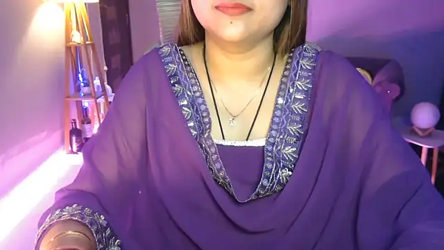 Mitikaa Live XXX-Chat