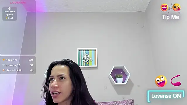 צ'אט XXX בשידור חי של Laskhmi_
