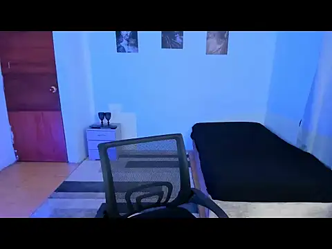 Онлайн чат XXX mateo_jack